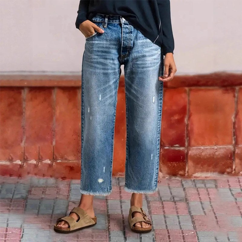 Abigail | Women's Retro Cropped Straight Jeans - Classic Blue