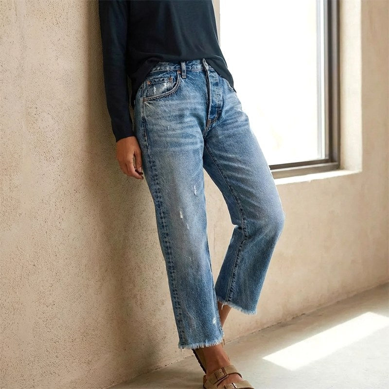 Abigail | Women's Retro Cropped Straight Jeans - Mid-Blue