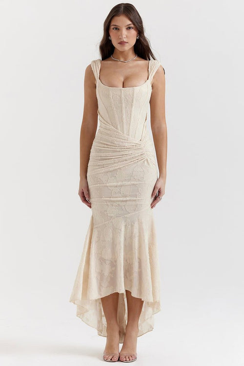 Alicja | Women's Lace Evening Dress with Fitted Silhouette, Elegant Evening Dress | Animated Apparel