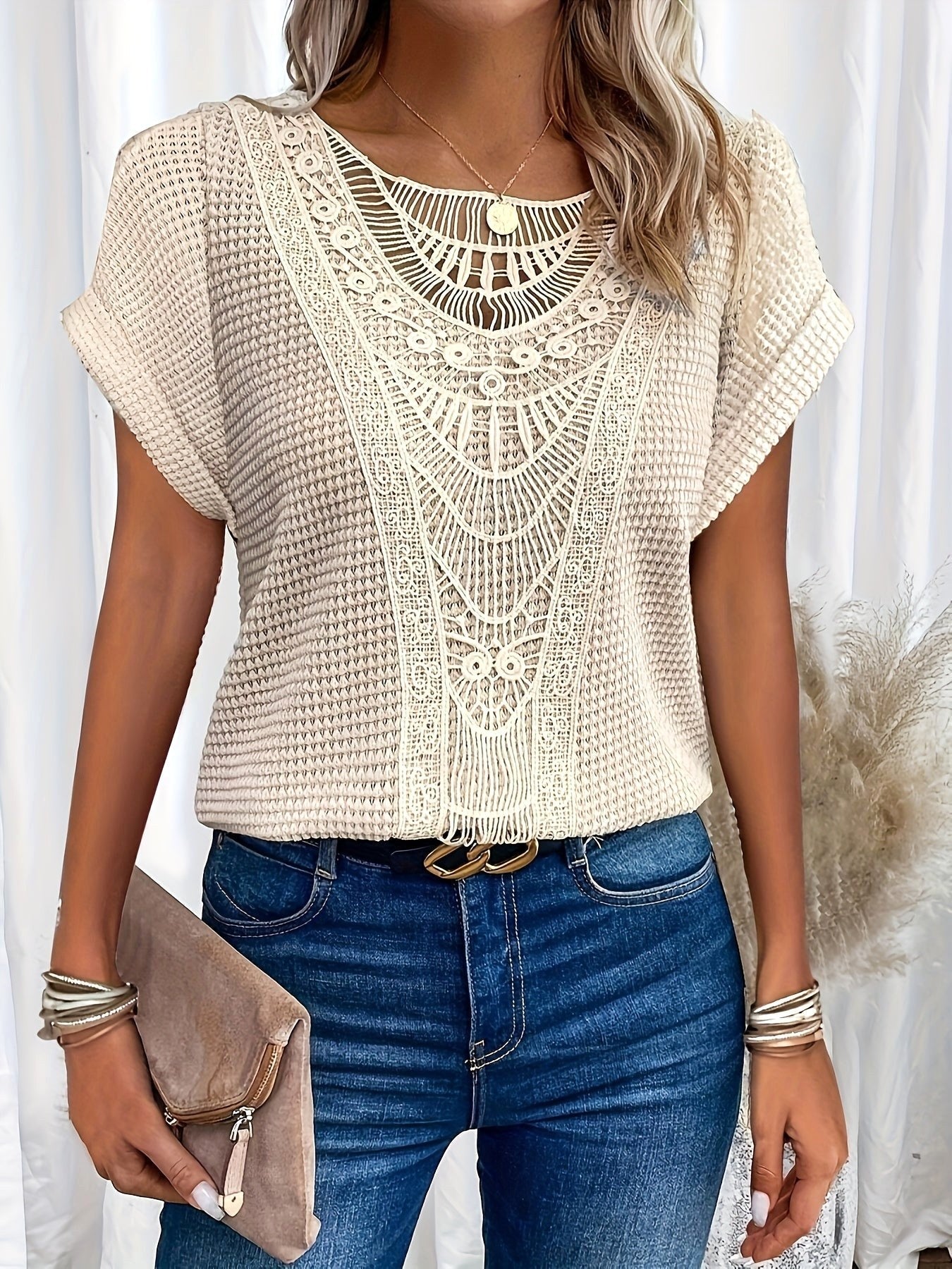Amanda | Women's Round Neck Short Sleeve Blouse with Lace Trim - Beige