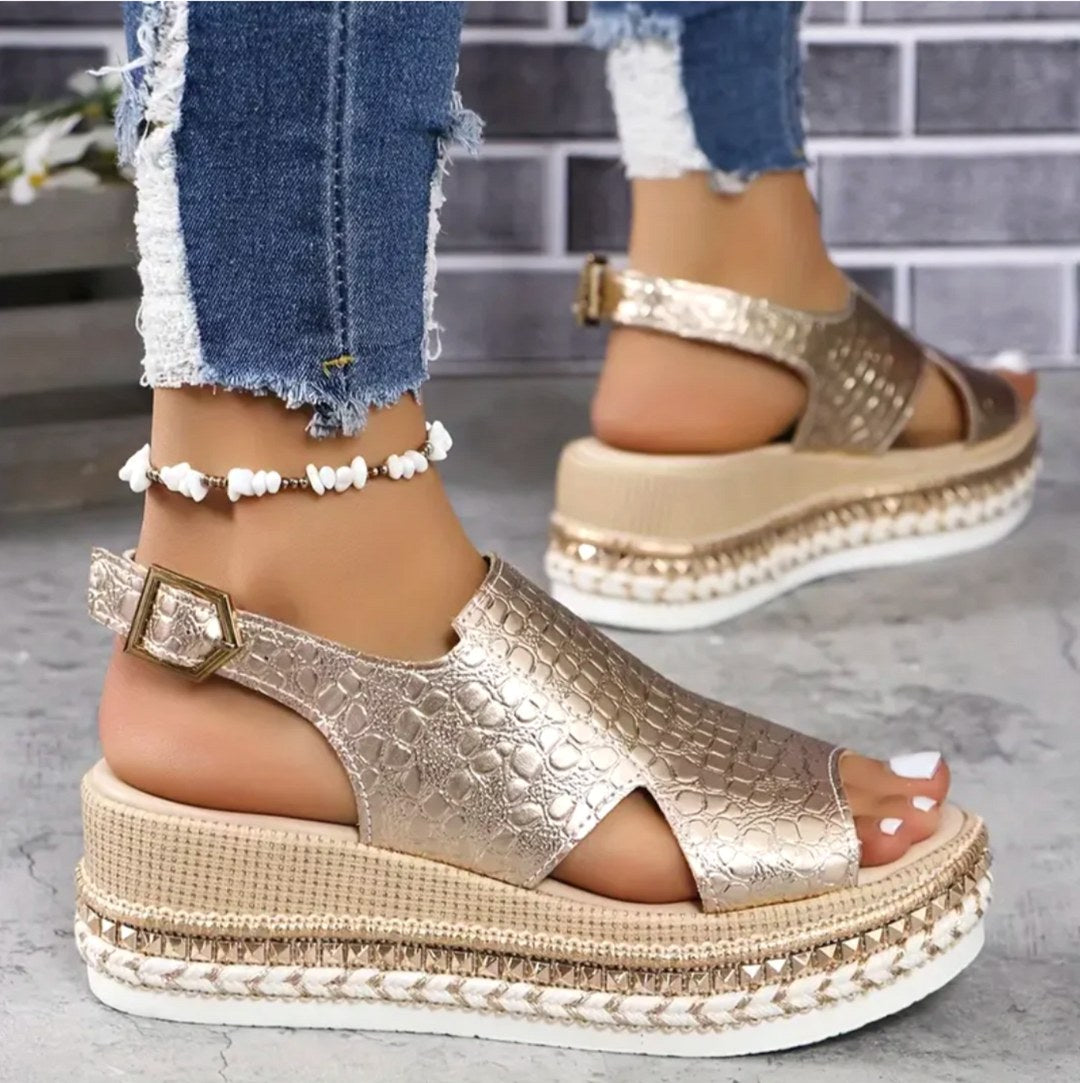 Aubrey | Women's Orthopedic Platform Sandals with Adjustable Straps - image 2