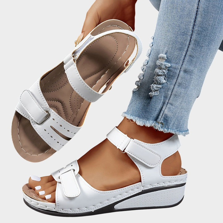 Ava | Women's Comfortable Flat Sandals - White