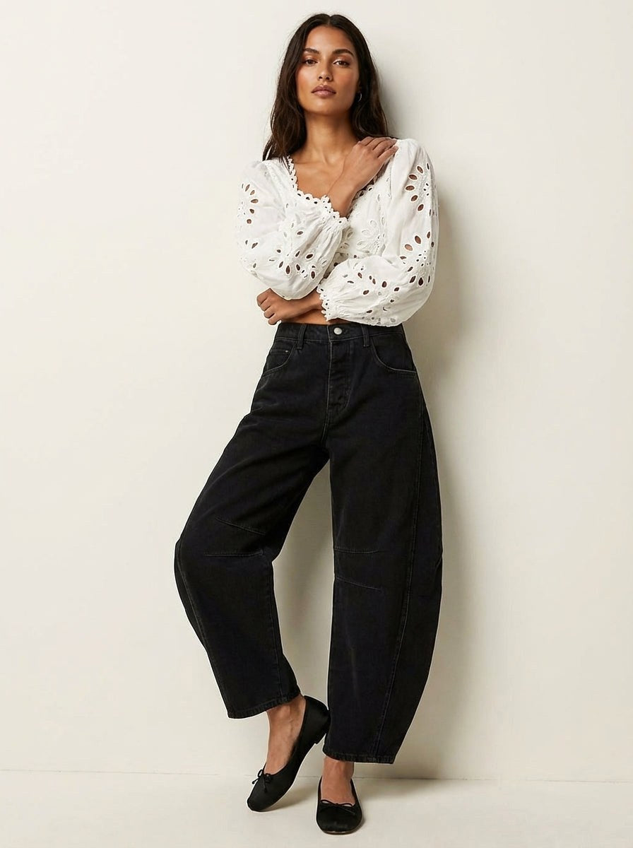 Freya | Women's Relaxed Barrel Jeans, High-Waist Denim Jeans | Animated Apparel | Lichtblauw