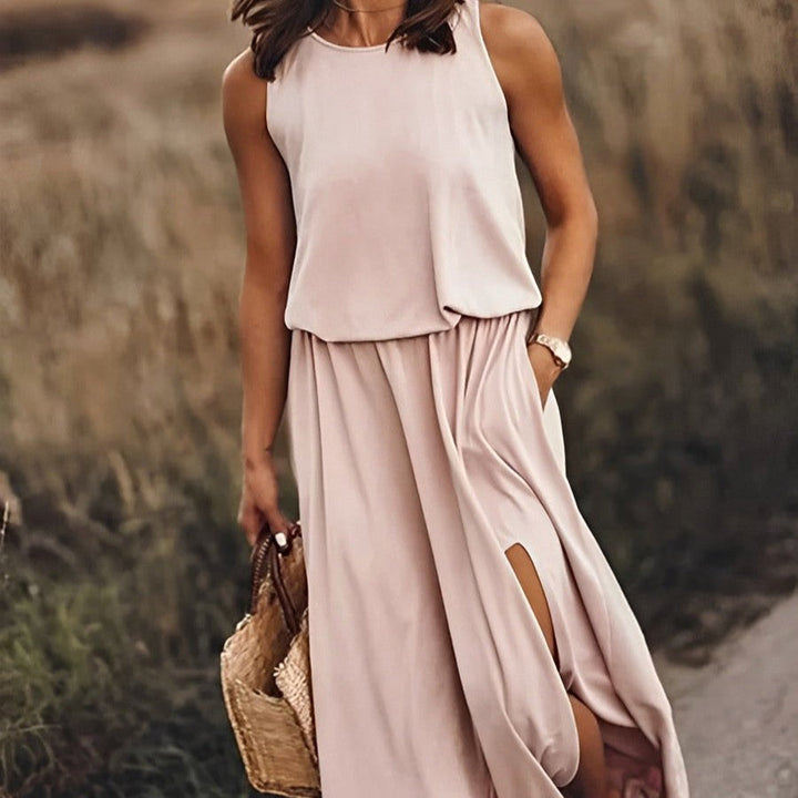 Madelyn | Women's Sleeveless Maxi Dress with Retro Print - image 4