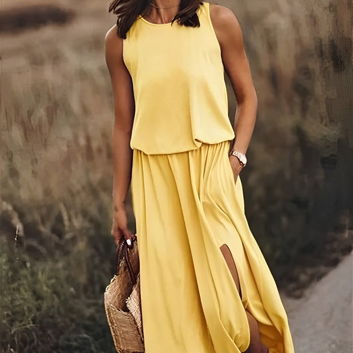Madelyn | Women's Sleeveless Maxi Dress with Retro Print - image 7
