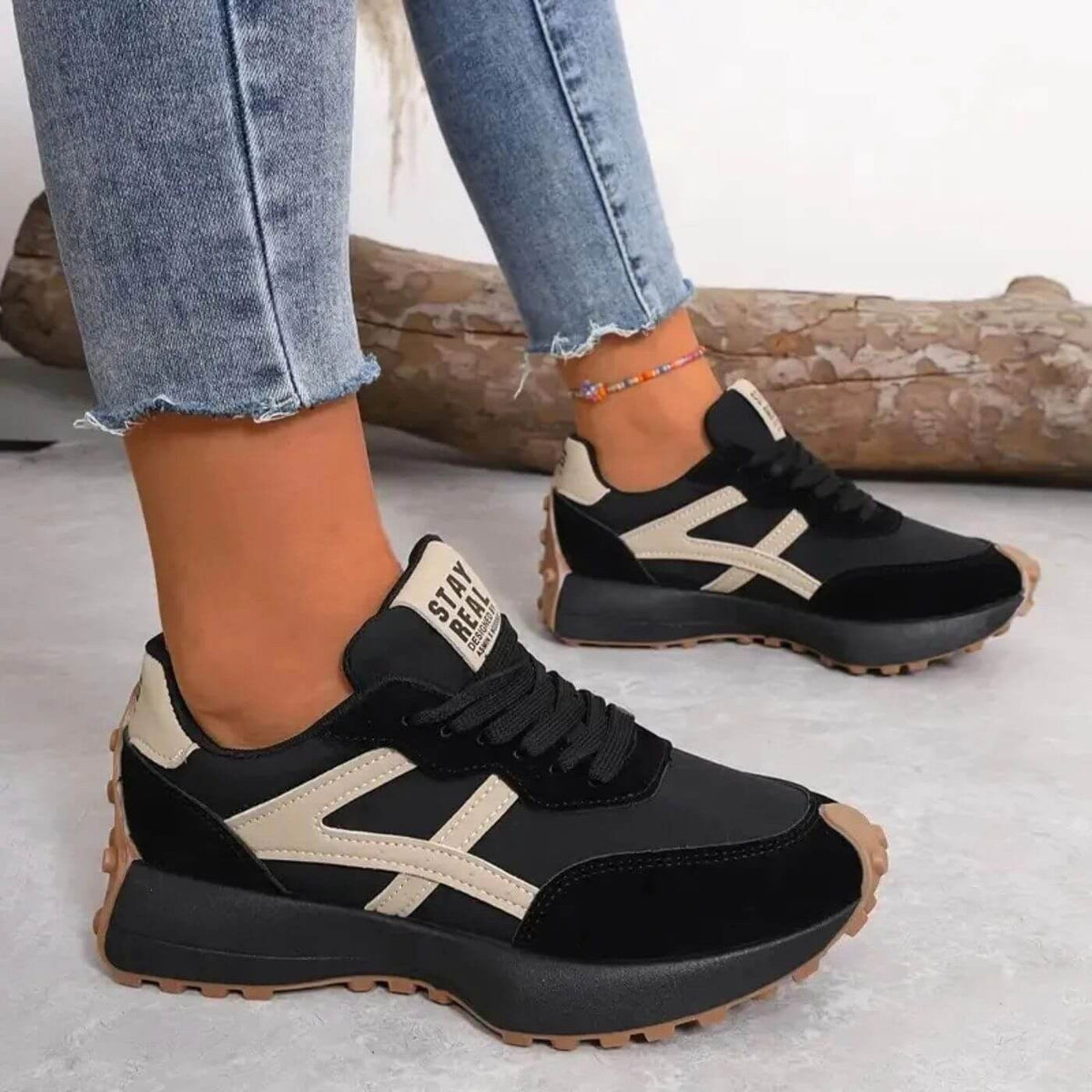 Madison | Women's Slip-Resistant Sneakers with Breathable Design - Black / Beige