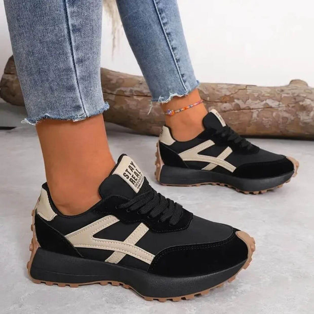 Madison | Women's Slip-Resistant Sneakers with Breathable Design - Black / Beige