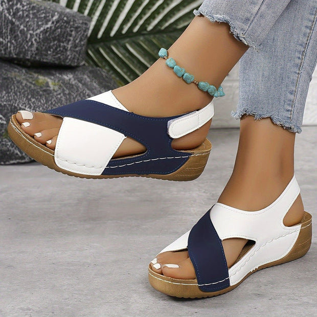 Rowan | Women's Hiking Sandals with Arch Support - Blue
